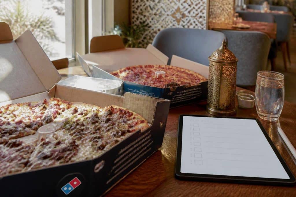 découvrez si domino's propose des options halal et ce qu'il faut savoir avant de commander pour respecter vos choix alimentaires.